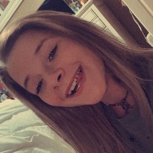 Meet your Posher, Brooke